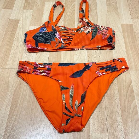 TiniBikin Orange Floral Bikini Two Piece Set Women’s Swimsuit size M - Picture 1 of 7